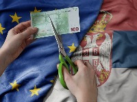 Iz EU sve glasnije odjekuje ideja o uskraćivanju 1,6 milijardi evra Srbiji