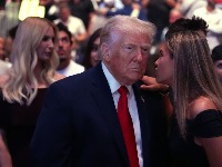 Pogledajte gde je bio Tramp tokom pregovora sa Iranom (FOTO)