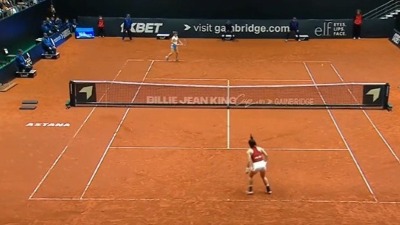 Da li je ovo najgori servis u istoriji tenisa? Svet se smeje Kanađanki (VIDEO)