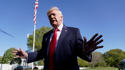 Tramp žestoko zapretio Kini ako pruži vojnu pomoć Iranu