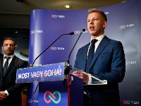 Eskalirao sastanak - Mađar izjurio besan iz predsedničke palate: "OSTAVKA, ODMAH"