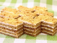 Brze Medovik kocke: Sočan kolač sa medom koji uspeva bez puno muke