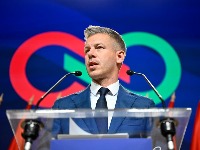 Otpuštanje Orbanovih kadrova, raspuštanje državne TV: Krupna obećanja Mađara