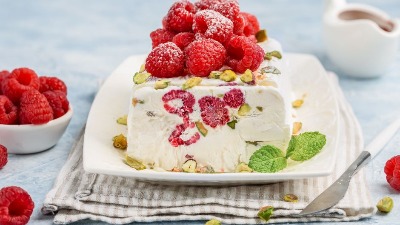 Semifredo - neodoljivi italijanski kolač bez pečenja: Topi se u ustima