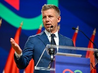 SVAĐA U PROGRAMU Mađar u klinču sa radio voditeljem - ovo je zamerio medijima