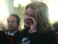 DETALJ KOJI JE SVIMA PROMAKAO: Evo šta je uradila Vujoševićeva sestra kad je Ostoja počeo da drži govor