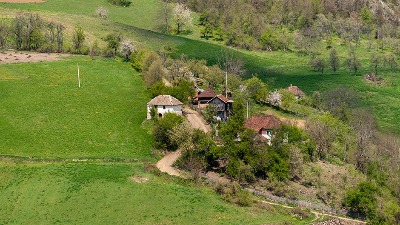 Foto-robot srpskog sela: Manje ljudi, manje stoke, sve stariji domaćini