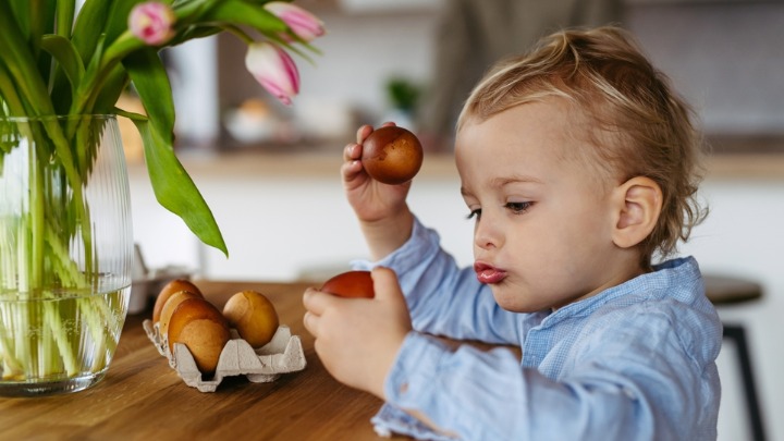 Zašto su deca rođena na Vaskrs posebna? Evo šta kažu narodna verovanja