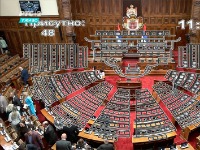 NEMA KVORUMA za sednicu Skupštine!