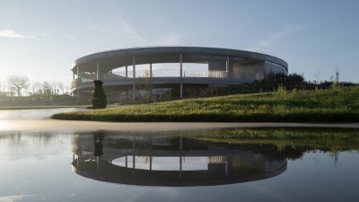 Festival koji se ne gleda, već živi: Ekata u Krnjevu spaja umetnost, muziku i hedonizam u jedinstveno iskustvo