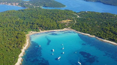 Ovu rajsku plažu u komšiluku Forbs je svrstao među najlepše na svetu