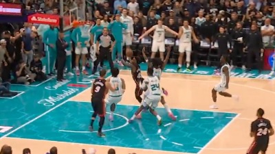 Kraj sezone za Majami i Jovića: Pogledajte dramatičnu završnicu u Šarlotu, o ovome bruji Amerika (VIDEO)