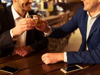 Druga priča van skupštine - Evo kako šuruju vlast i opozicija!