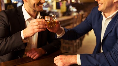 Druga priča van skupštine - Evo kako šuruju vlast i opozicija!