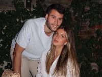 "Tata se vratio": Mario Nakić je ponovo na terenu, a ovo je prelepa Lena koja mu je najveća podrška (FOTO)