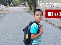 Pomozimo Darku slanjem 182 na 2407