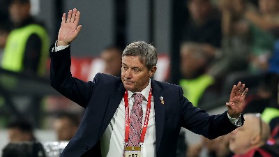 Piksi se pojavio u javnosti: Izašao pred pun stadion, evo kako su ga dočekali navijači (VIDEO)