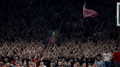 Opšta pomama: Karte za derbi samo kod tapkaroša, cene skočile do nebesa