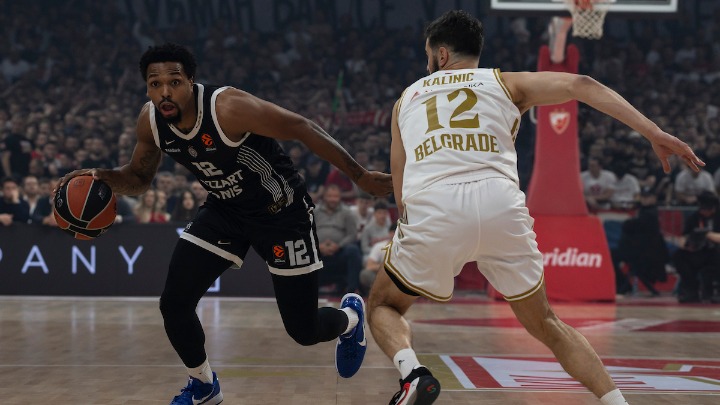 Partizan srušio Crvenu zvezdu u Evroligi! Crno-beli naneli bolan poraz najvećem rivalu, Braun i Džons rešili derbi