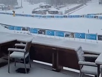 Kao usred zime: Nestvaran prizor iz Srbije, SVE ZAVEJANO (VIDEO)