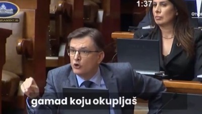 "Pazi kad prelaziš prugu": Jovanov PRETIO u Skupštini, poslanici vlasti mu aplaudirali (VIDEO)