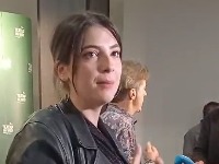Iva Ilinčić za Direktno: "Ulogu ostavljam na sceni"