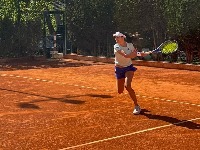 Ana Ivanović ponovo na terenu: Trenira na šljaci, oduševila i Novaka (VIDEO)