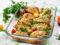 Sočne punjene paprike sa piletinom i pečurkama iz rerne: Osvojiće vas na prvi zalogaj