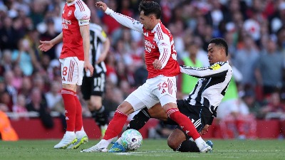 Ružno je, nikome se ne sviđa, ali njima radi posao - Arsenal srušio Njukasl i ostao u trci za titulu