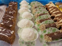 6 vrsta sitnih kolača od jedne smese: Savršen trik za bogatu trpezu uz minimalan trud