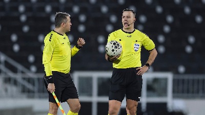 Gospodski - pogledajte kako je sudijski tim izašao na "Marakanu" (FOTO)