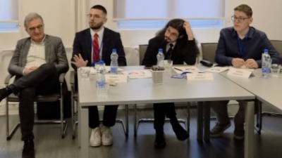 Cvejić (SRCE): Od slogana SNS "Za našu decu" dobili smo priznanje da su njihova obezbeđena, a da su naša dobila kartu u jednom pravcu