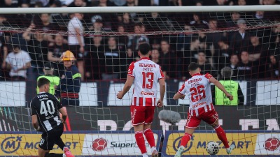UŽIVO Kraj prvog poluvremena: Zvezda vodi golom Erakovića! 