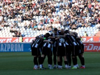 Fudbaler Partizana posle meča kao dete srećan zbog dresa rivala: Šta li će na ovo reći "grobari"? (VIDEO)