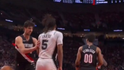 Košarkašu srpskog porekla pao mrak na oči: Jedva sprečena tuča u NBA (VIDEO)