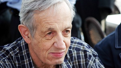 Genije na ivici razuma: Potresna priča o Džonu Nešu i pobedi uma nad tamom