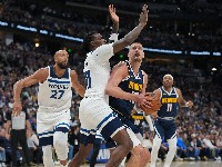 Jokić uništio Minesotu u 5. meču! Brutalna partija Srbina i novi tripl-dabl, Denver ostao u životu (VIDEO)