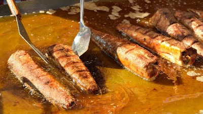 TRIK KOJI MENJA SVE: Uz ovaj sastojak pržena riba postaje hrskava, a ne upija ni kap ulja