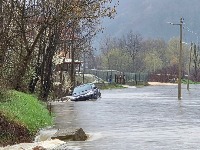 MUP: Kiša napravila PROBLEME u Lučanima i Požegi (FOTO)