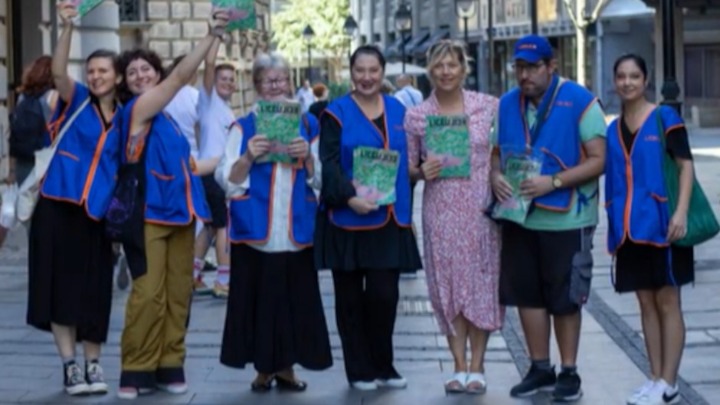 „IZA PRSLUKA STOJI ŽIVOT: Priče prodavaca "Lice ulice“