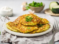 Uštipci od mladih tikvica gotovi za 10 minuta, a savršenstvo ukusa: Tajna je u jednom sastojku 