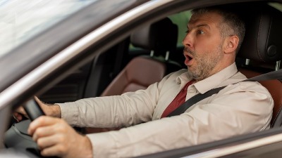 Ove navike za volanom rade gotovo svi vozači, a mogu biti smrtonosne