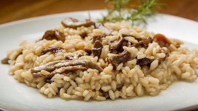 Kremasti rižoto sa pečurkama: Brz, jeftin i od sastojaka koje već imate kod kuće