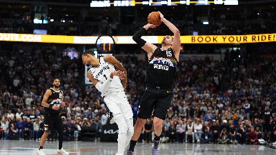 (VIDEO) Pogledajte kako je Jokić srušio San Antonio i Vembanjamu - o jednom potezu bruji ceo svet