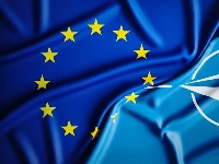 TRAMP NEĆE POMOĆI EU mora sama da se brani