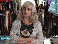 U Balkanskoj ulici još živi zanat koji odbija da nestane: Priča o poslednjoj kišobrandžiji u Beogradu