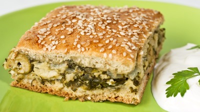 Pita sa zeljem na vodi: Savršen obrok za poslednje dane posta – lako, brzo i ukusno