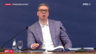 Vučić u Donjoj Gradini: Uvek ćemo svima pružiti ruku, ali neće biti ni traktora ni ubijenih Srba
