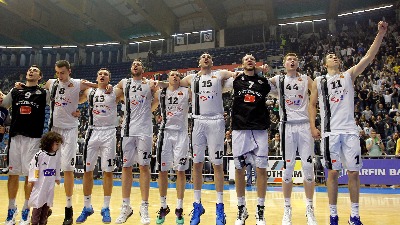 Hladan tuš za "grobare" - Gledali su ga kao Boga, ali od povratka nema ništa