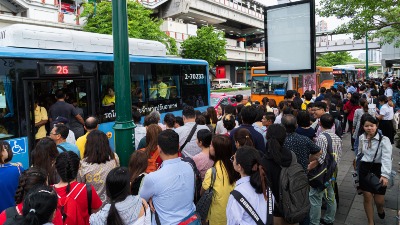 Pevačica zbog traume 30 godina nije ušla u gradski prevoz: Auto je kupila već sa 18 godina, samo da ne ide autobusom